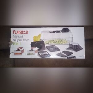 Fullstar Mandolin & Spiral Slicer 5 in 1 New